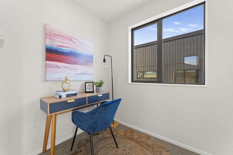 Photo of property in 24 Johns Creek Crescent, Silverdale, 0932