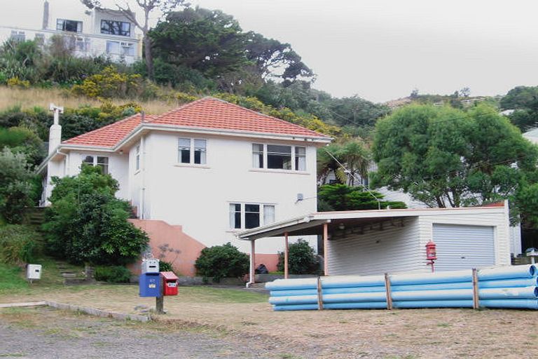 Photo of property in 51 Jackson Street, Island Bay, Wellington, 6023