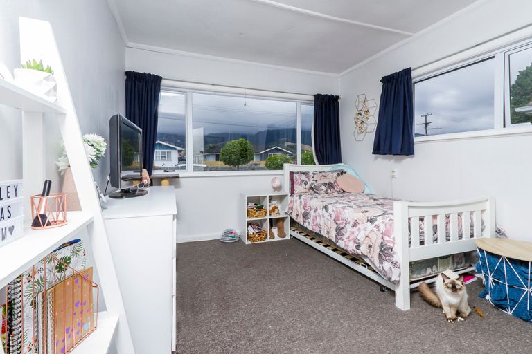 Photo of property in 37 Croucher Street, Richmond, 7020