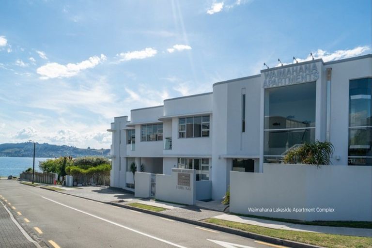 Photo of property in 8/2 Lowell Place, Waipahihi, Taupo, 3330