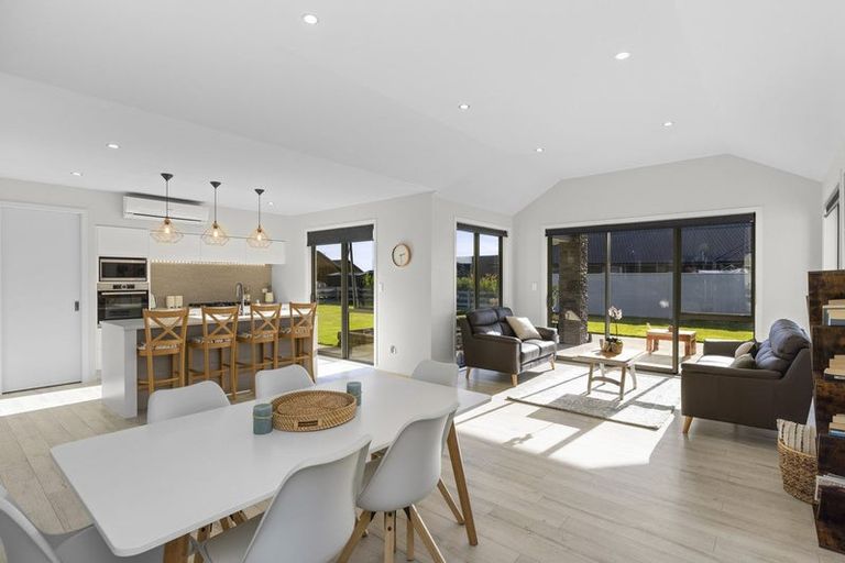 Photo of property in 51 Baxter Michael Crescent, Cambridge, 3434