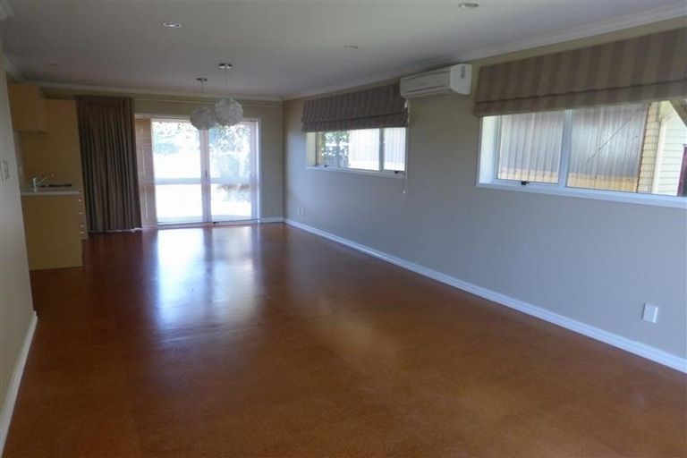 Photo of property in 7 Merle Place, Somerfield, Christchurch, 8024