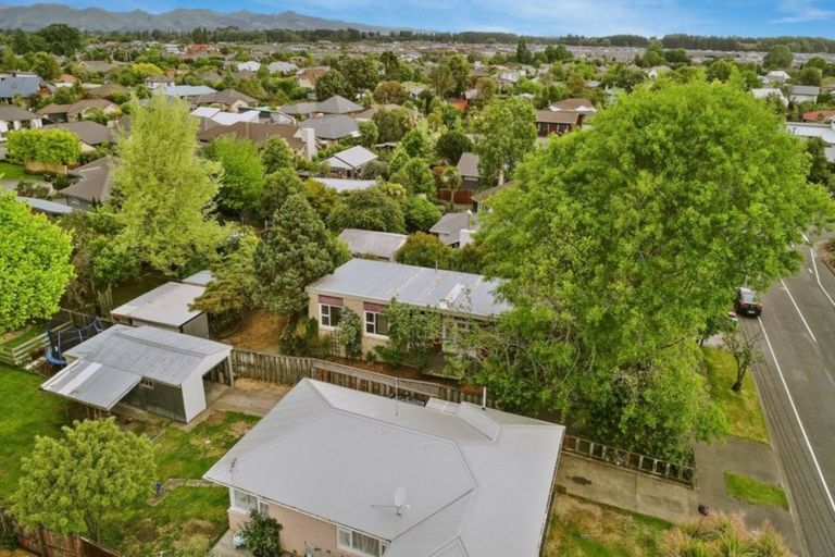 Photo of property in 50 Waitikiri Drive, Parklands, Christchurch, 8083