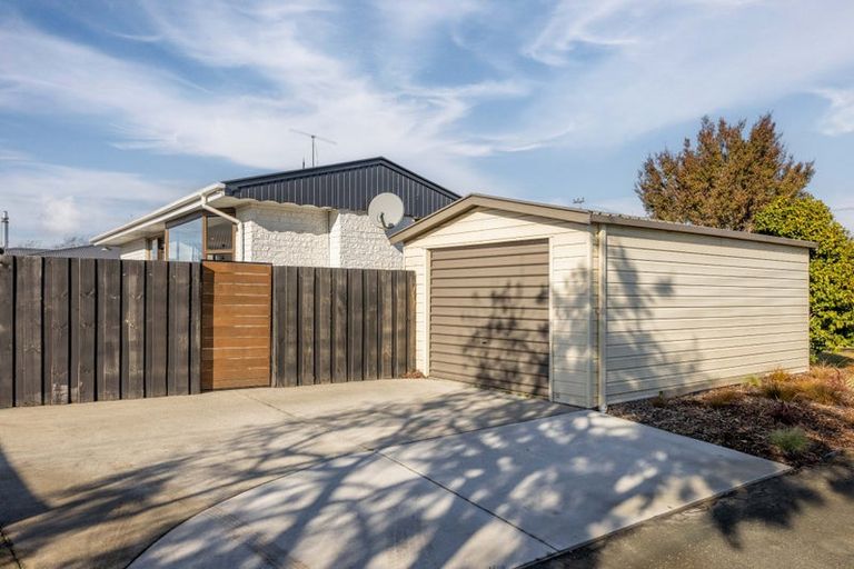 Photo of property in 10 Fairford Street, Bishopdale, Christchurch, 8053