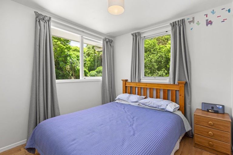 Photo of property in 13 Cross Street, Raglan, 3225