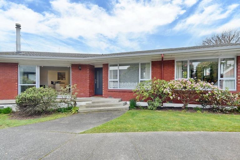 Photo of property in 177 Maidstone Road, Avonhead, Christchurch, 8042