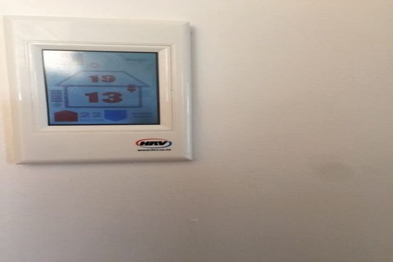 Photo of property in 46a Valonia Street, New Windsor, Auckland, 0600