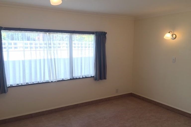 Photo of property in 32a Charles Street, Westshore, Napier, 4110
