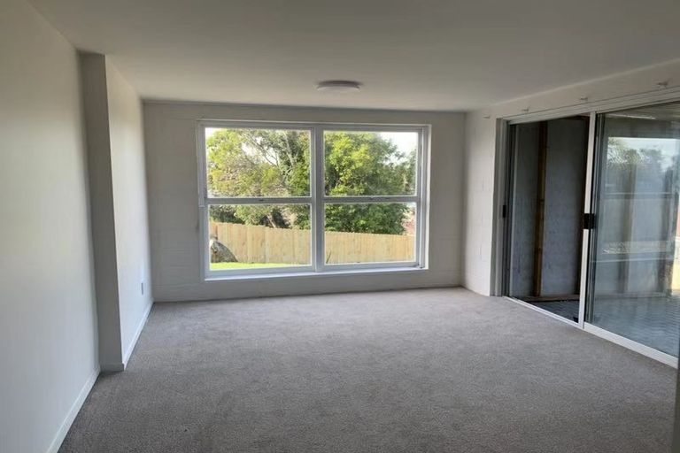 Photo of property in 40 Chequers Avenue, Glenfield, Auckland, 0629