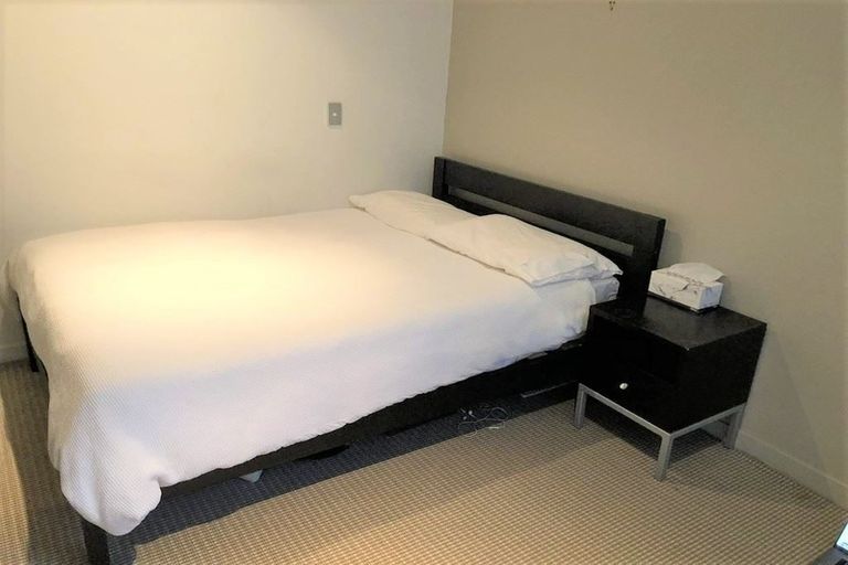 Photo of property in Portal Apartments, 1a/42 Cable Street, Te Aro, Wellington, 6011