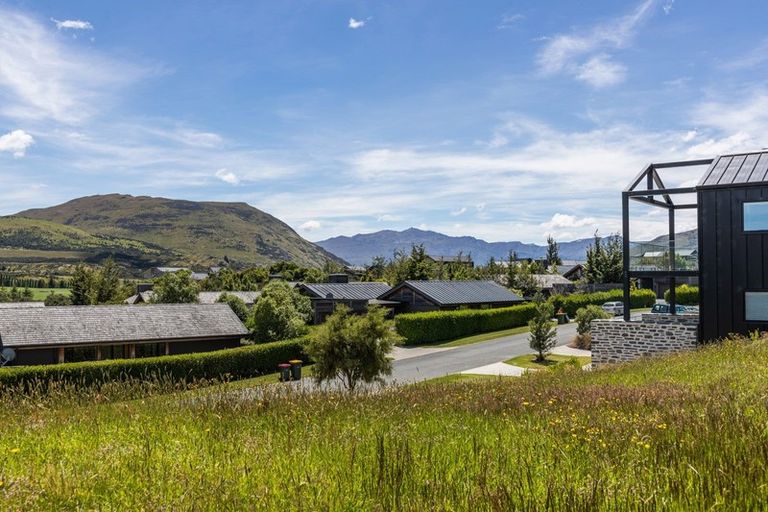 Photo of property in 9 Rannoch Drive, Jacks Point, Queenstown, 9371