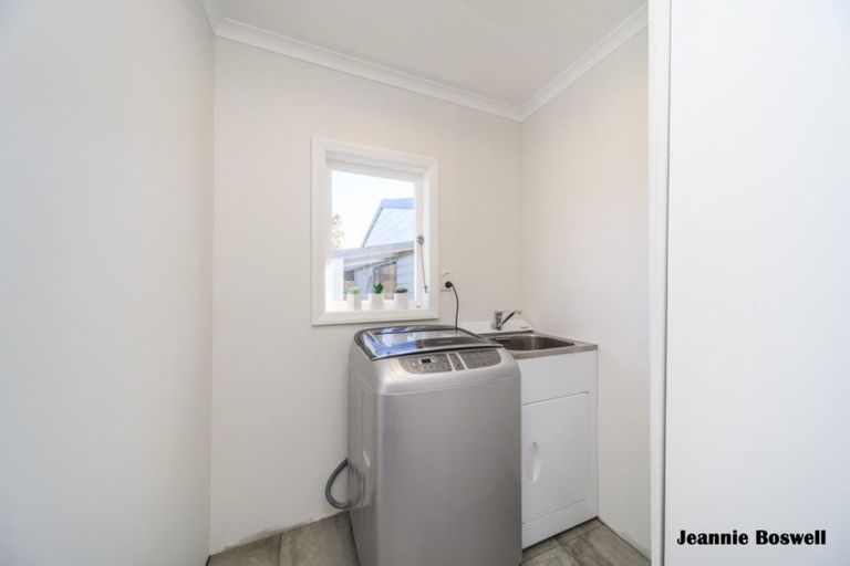 Photo of property in 9 Tingey Place, Awapuni, Palmerston North, 4412