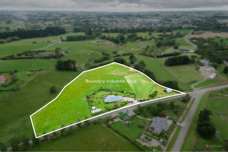 Photo of property in 151 Garlands Road, Waimate, 7979