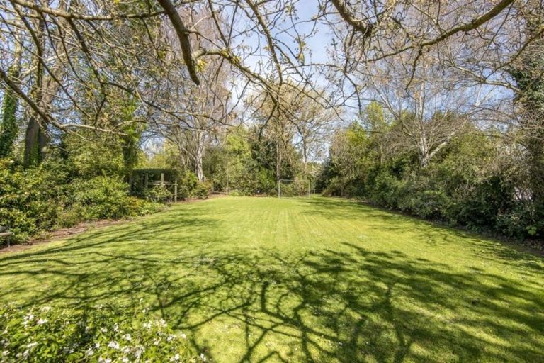 Photo of property in 24 Broad Street, Southbridge, 7602