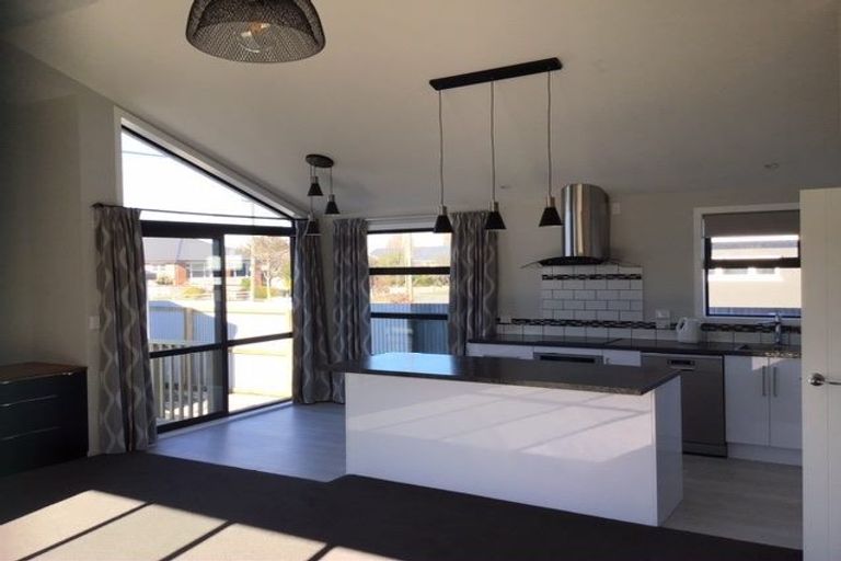 Photo of property in 1/100 Baker Street, New Brighton, Christchurch, 8083