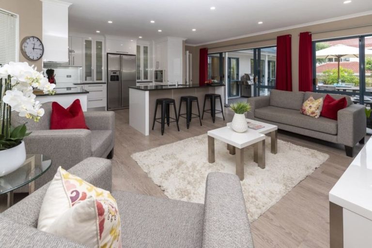 Photo of property in 7 Larkin Place, Somerville, Auckland, 2014