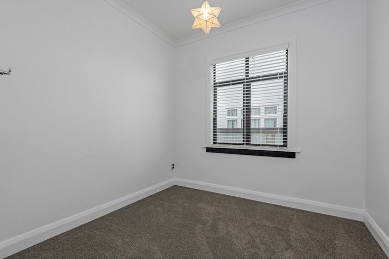 Photo of property in 23 Guy Avenue, Takaro, Palmerston North, 4410