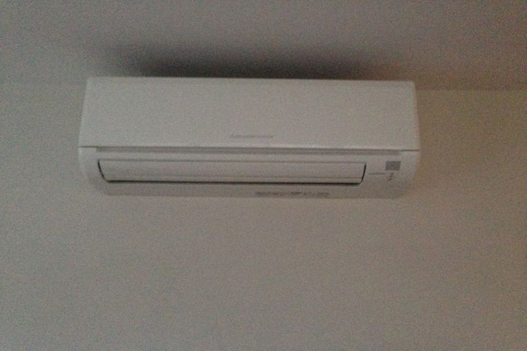 Photo of property in 53 Hillary Crescent, Upper Riccarton, Christchurch, 8041