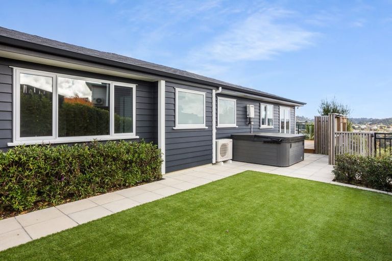 Photo of property in 156 Navigation Drive, Whitby, Porirua, 5024