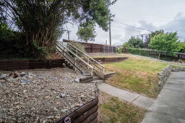 Photo of property in 29 Macdonald Street, Waimataitai, Timaru, 7910