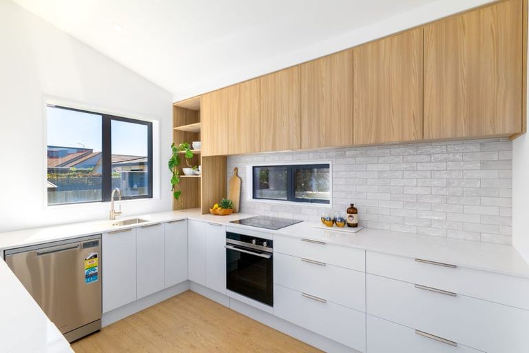 Photo of property in 96a Willryan Avenue, New Brighton, Christchurch, 8083