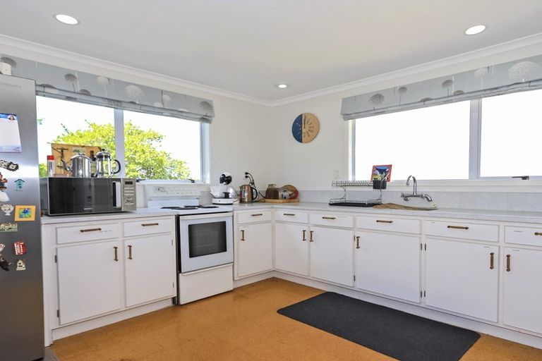 Photo of property in 142 Pukehina Parade, Pukehina, Te Puke, 3189