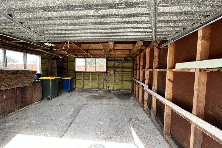 Photo of property in 2/24 Evelyn Place, Hillcrest, Auckland, 0627