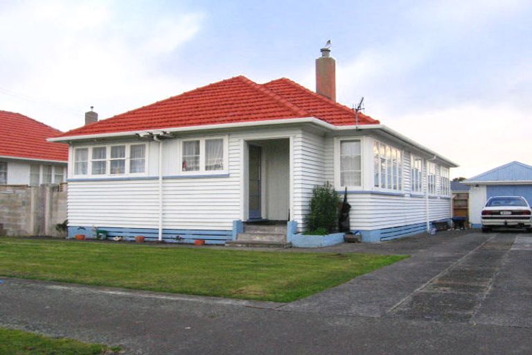 Photo of property in 23 Andrew Avenue, Roslyn, Palmerston North, 4414