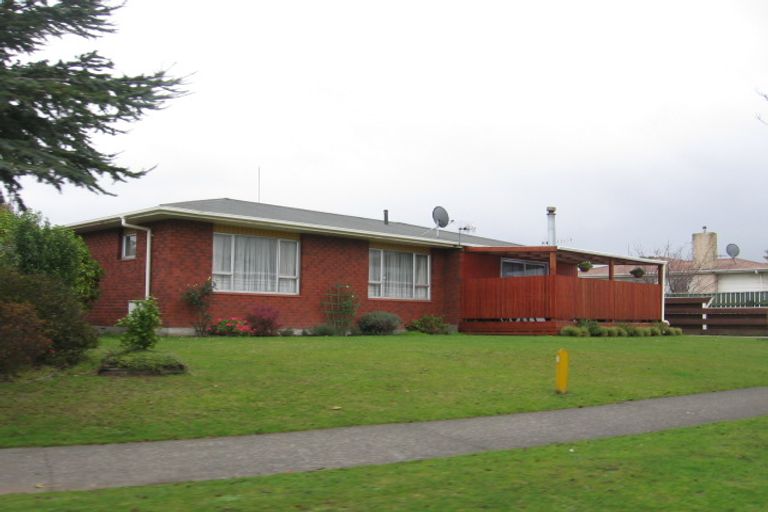 Photo of property in 10 Kaimanawa Street, Kelvin Grove, Palmerston North, 4414
