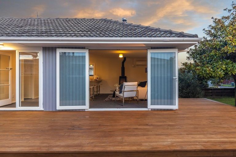 Photo of property in 30 Royalist Avenue, North New Brighton, Christchurch, 8083