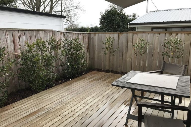 Photo of property in 44c Queen Street, Cambridge, 3434