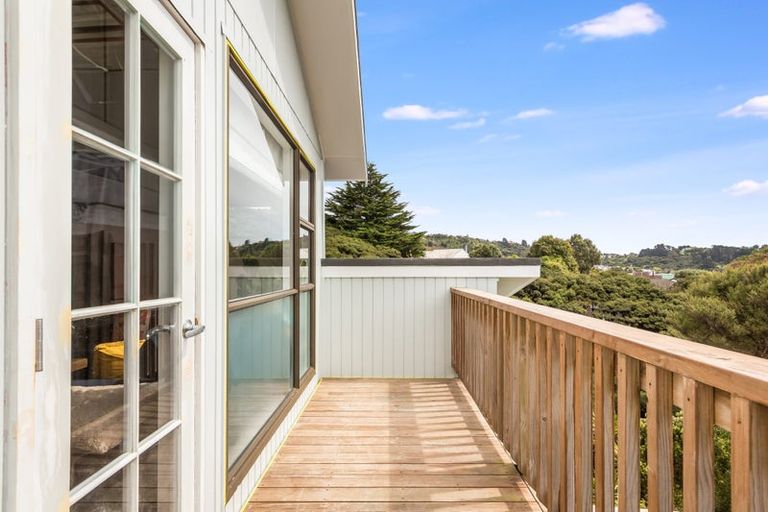Photo of property in 24 The Sounding, Whitby, Porirua, 5024