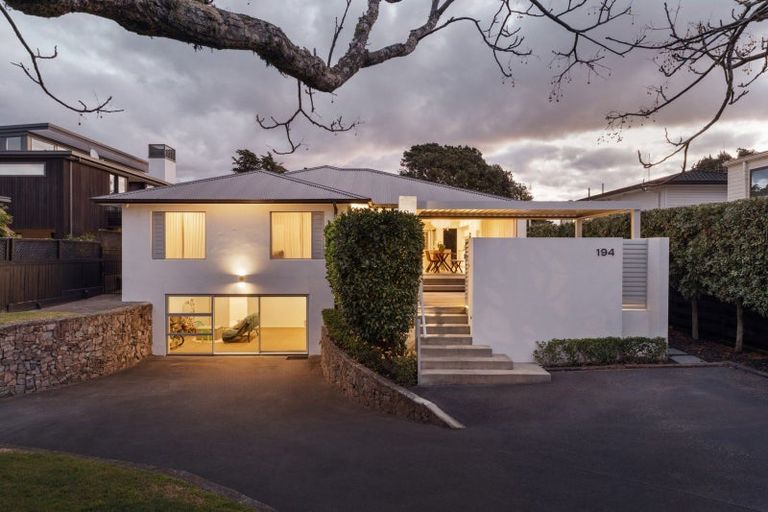 Photo of property in 194 Oceanbeach Road, Mount Maunganui, 3116