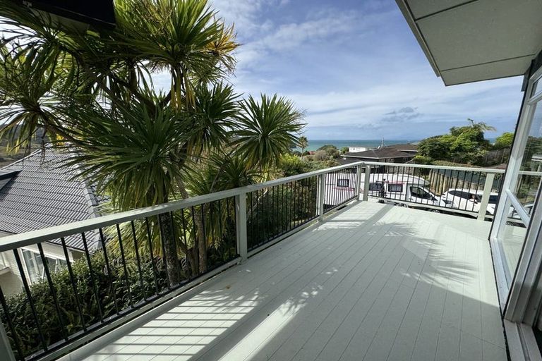 Photo of property in 7 Sykes Avenue, Hatfields Beach, Orewa, 0931