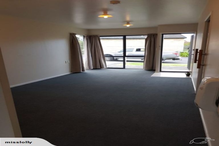 Photo of property in Carwyn Place, 9/352a Swanson Road, Ranui, Auckland, 0612