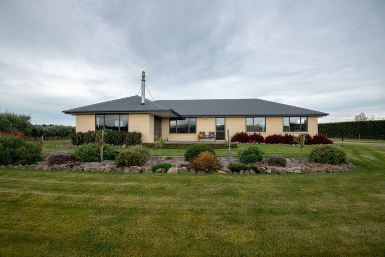 Photo of property in 360 Ashburton Staveley Road, Greenstreet, Ashburton, 7771