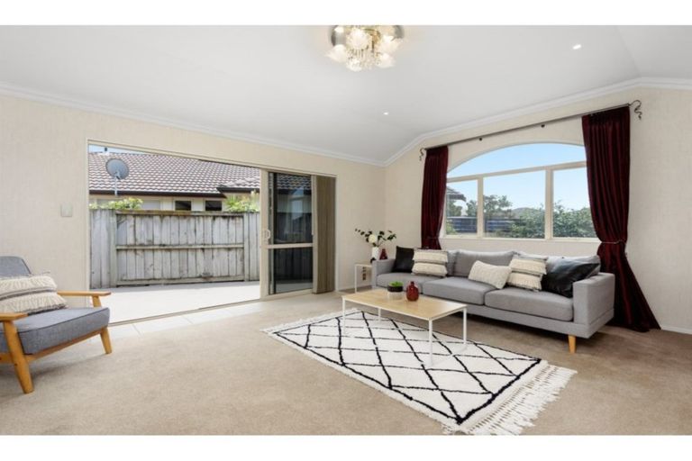 Photo of property in 19 Popata Close, Papamoa Beach, Papamoa, 3118