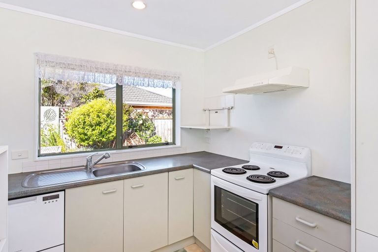 Photo of property in 19a Dennis Taylor Court, Paraparaumu, 5032