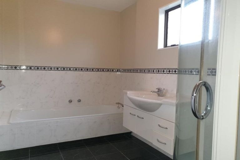 Photo of property in 36 Tweed Road, Papakowhai, Porirua, 5024