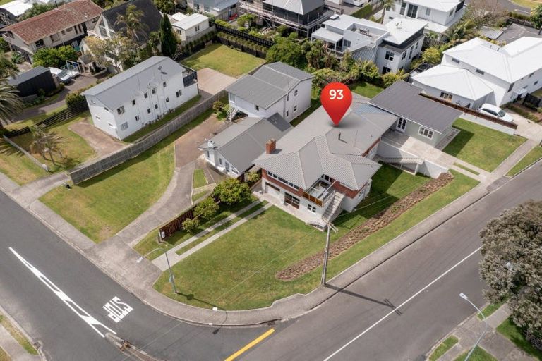 Photo of property in 93 Oceanview Road, Mount Maunganui, 3116