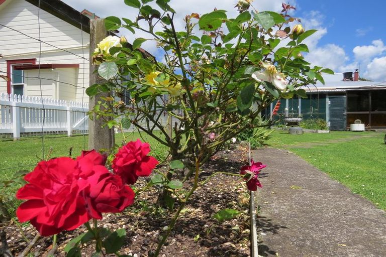 Photo of property in 829 Rings Road, Coromandel, 3506