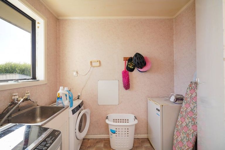 Photo of property in 10 Forfar Crescent, Rockdale, Invercargill, 9812