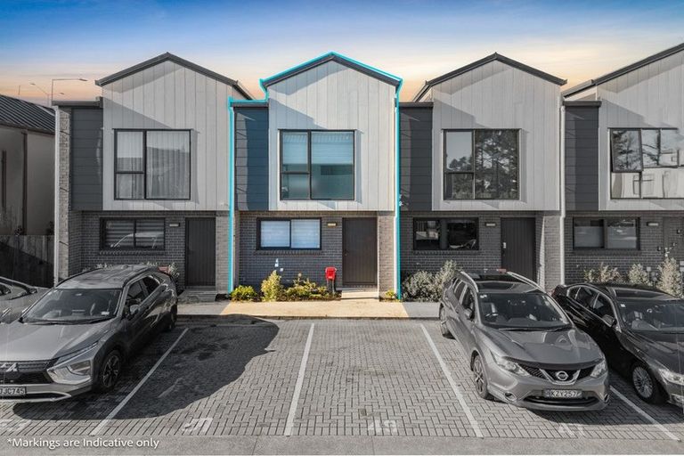 Photo of property in 61 Whai Hua Lane, Mangere Bridge, Auckland, 2022