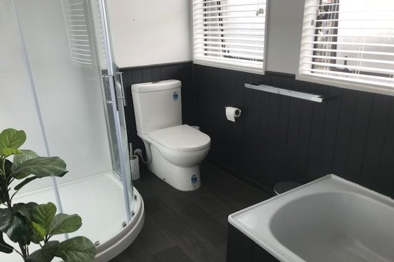 Photo of property in 31a Kawarau Place, Frankton, Queenstown, 9300