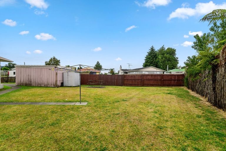 Photo of property in 28 Tania Crescent, Western Heights, Rotorua, 3015