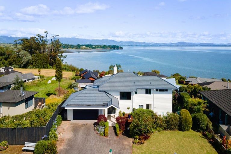 Photo of property in 108 Hamurana Road, Omokoroa, 3114