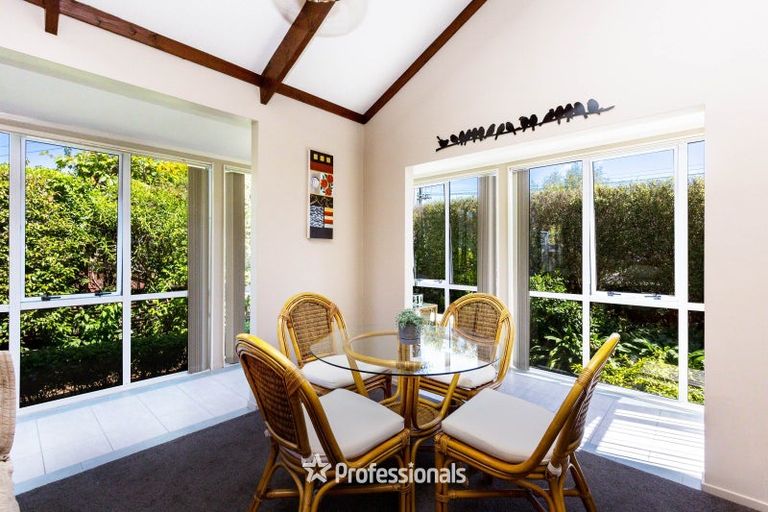 Photo of property in 34 Palmer Crescent, Silverstream, Upper Hutt, 5019