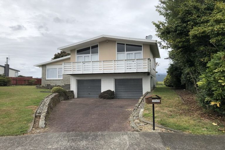 Photo of property in 11 Conway Street, Levin, 5510