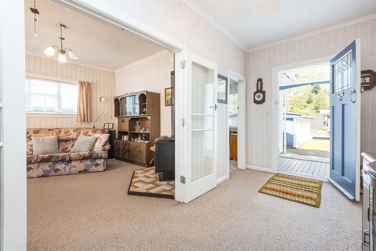 Photo of property in 22 Clark Street, Sumner, Christchurch, 8081