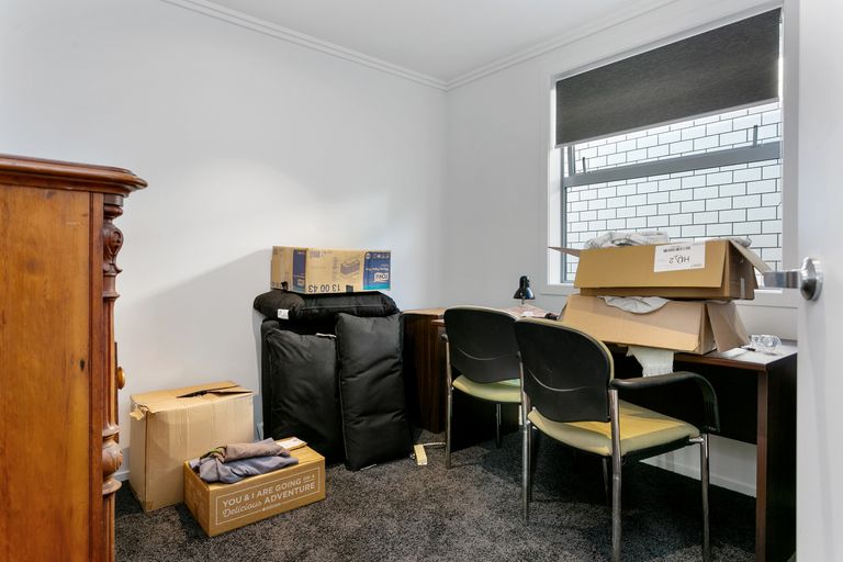 Photo of property in 30 Tulip Drive, Cambridge, 3434